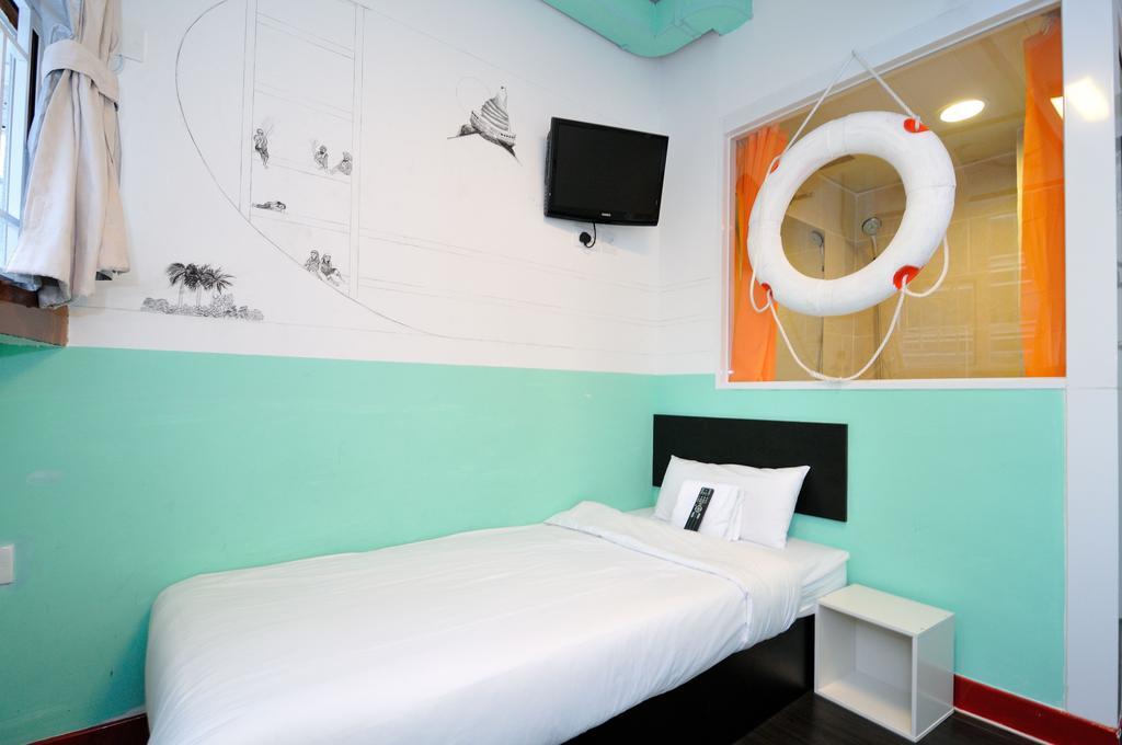 Hop Inn On Carnarvon Tsim Sha Tsui (Hong Kong) Room photo
